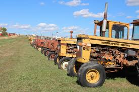 Why Choose Yesterday's Tractor Co. for Your Antique Tractor Needs